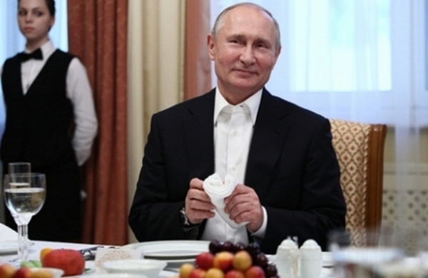 Путин ответил на вопрос об уходе из политики