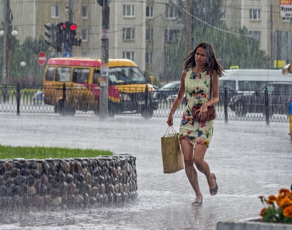 В Краснодарском крае ожидается ливень с градом и сильным ветром