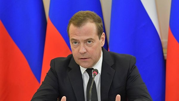 Медведева «достала ситуация» с подрядчиками