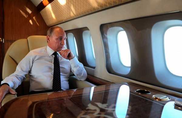 Путин прилетел в Оренбург на военные учения