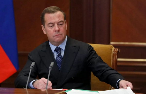 Медведев: борьба с COVID-19 — вопрос нацбезопасности