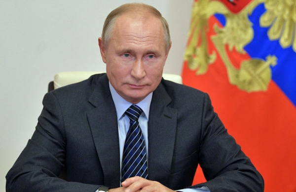 Путин выступил за продление скидок на госпошлины
