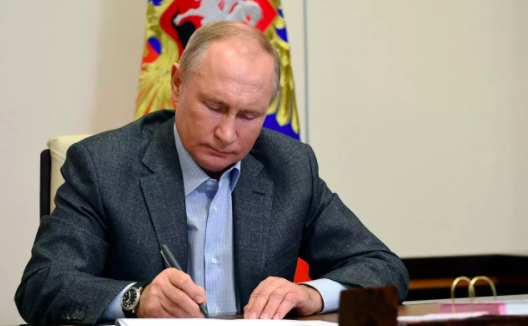 Путин изменил список веществ для создания химоружия