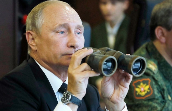 Шойгу назвал «триллером похлеще голливудского» визит Путина в Сирию