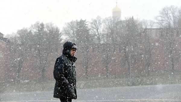Вильфанд объяснил снегопады в Москве балканским циклоном