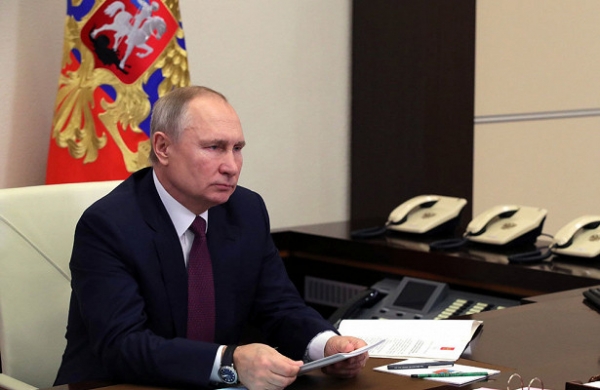 Путин проведет совещание по дорожному строительству