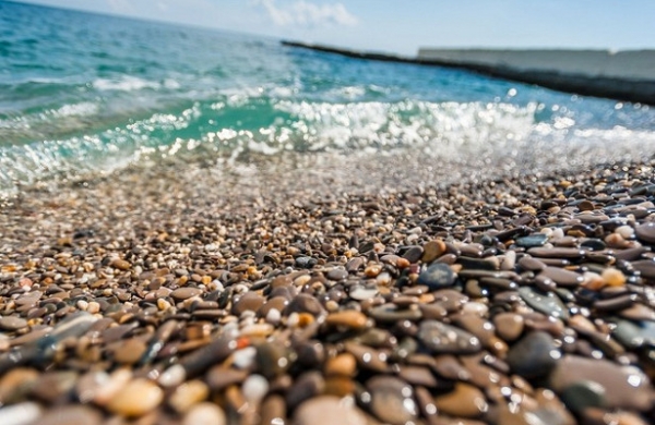 «В Ялте песка нет»: Зеленскому напомнили про особенность пляжей в Крыму