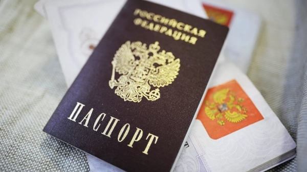 Жителей Украины с паспортом России захотели ограничить в правах