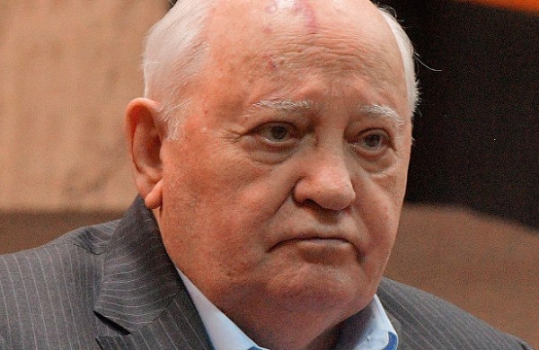 Горбачев предложил напомнить Байдену о ядерной войне