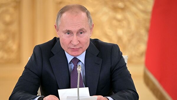 Путин призвал избежать «мрачной антиутопии» в мире