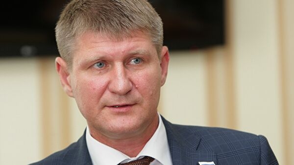 Депутат Госдумы пригласил Байдена в Крым