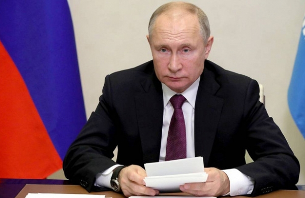 Путин подписал закон о поправках в Семейный кодекс