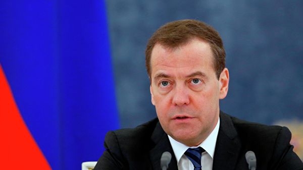 Медведев обратился к семьям погибших в Иркутской области