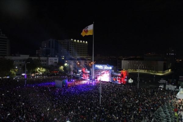 В Краснодаре 60 тысяч человек пришли на финальный концерт в честь Дня города