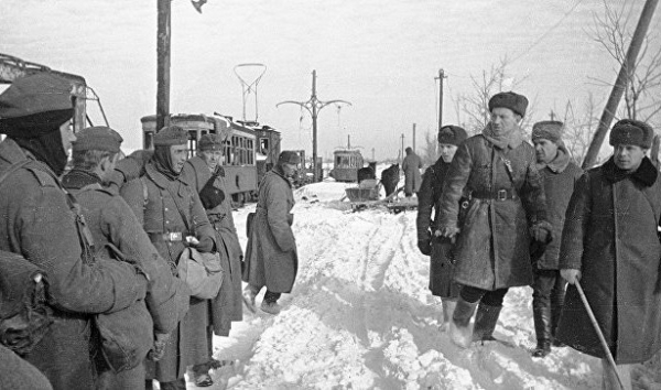 Сталинградская битва: и в ужасах войны пробивались ростки обычной жизни
